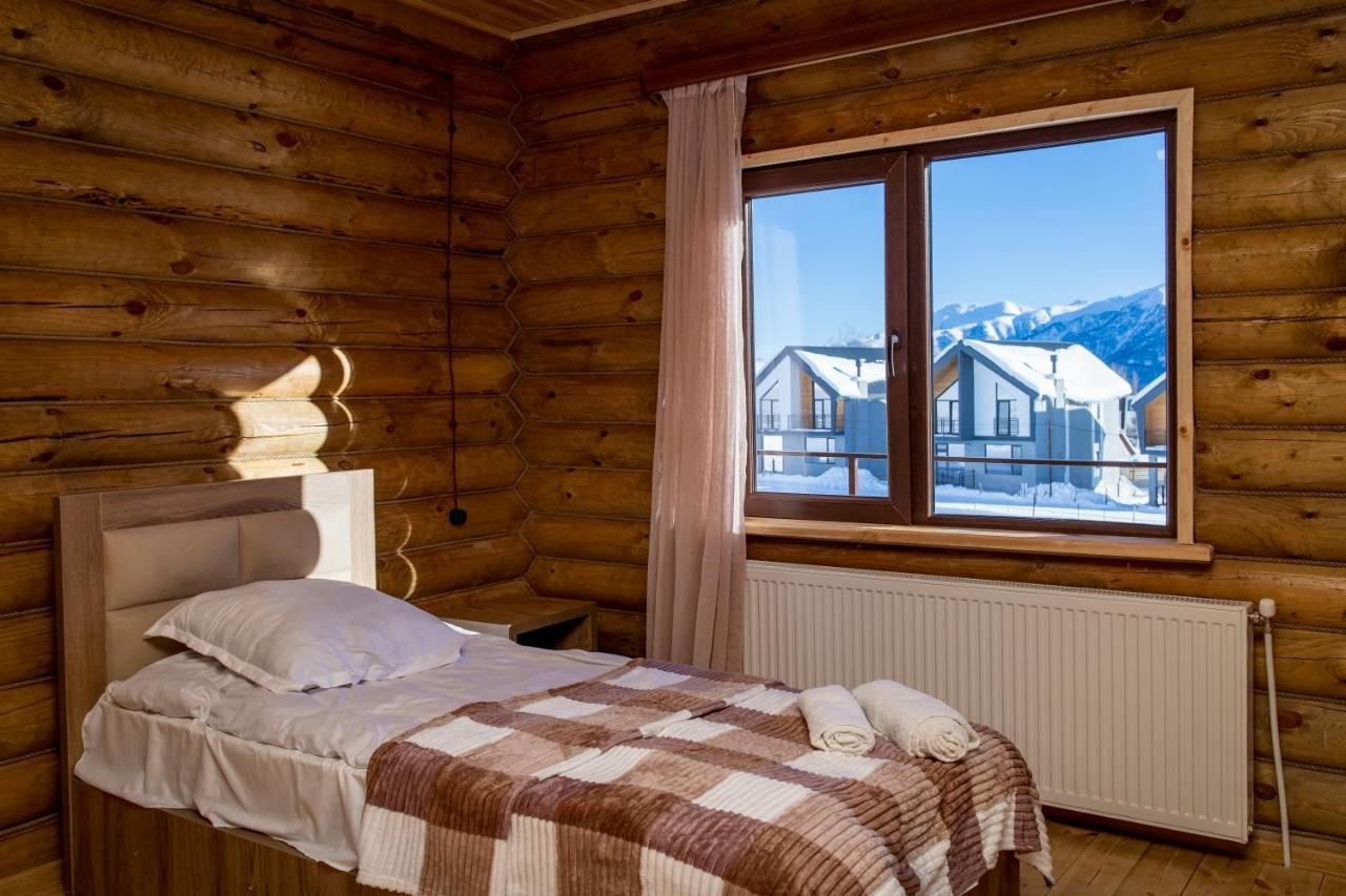 Snow Time Eco Chalet Gudauri Bagian luar foto