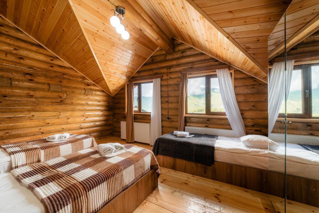 Snow Time Eco Chalet Gudauri Bagian luar foto